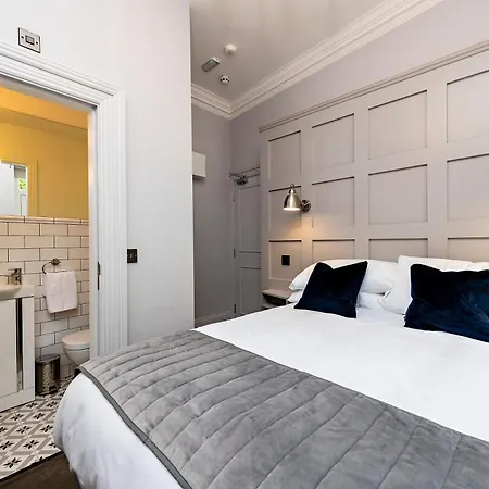 شقة Charming Howth Marina Retreat