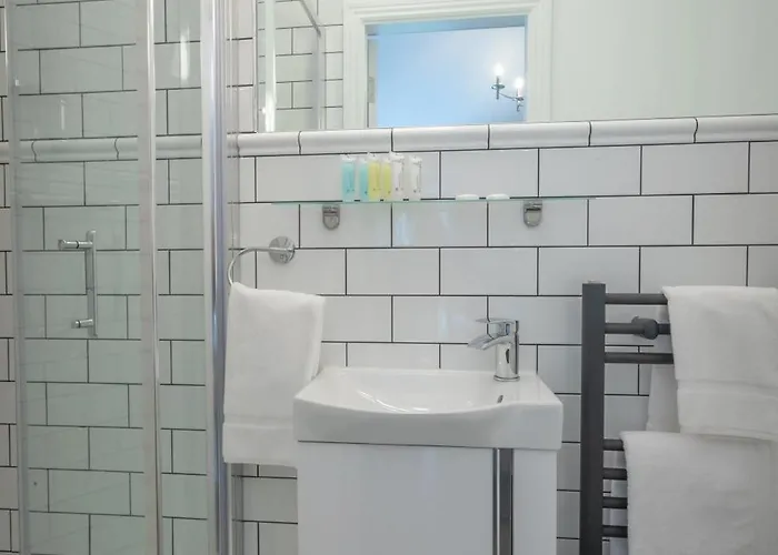 Apartment Charming Howth Marina Retreat