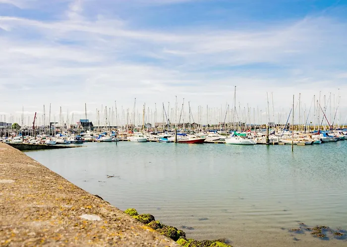 Charming Howth Marina Retreat Apartment